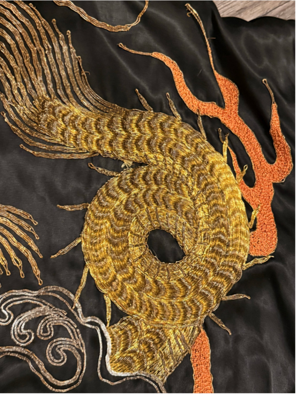 Vintage Japanese Souvenir Kimono Robe Double Dragon Embroidered Satin Black 41” - Picture 11 of 11